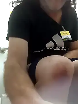 Valarie83 online show from 27, 4, 2026