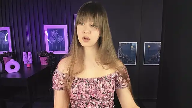ElizaMild online show from 4, 2, 2025
