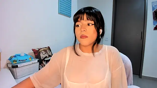 Snapshot of Naiara_sex chatting on 4, 3, 2025 Naiara sex online show from 4, 3, 2025