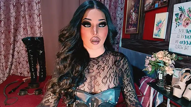 trixxielicious online show from 12, 4, 2026