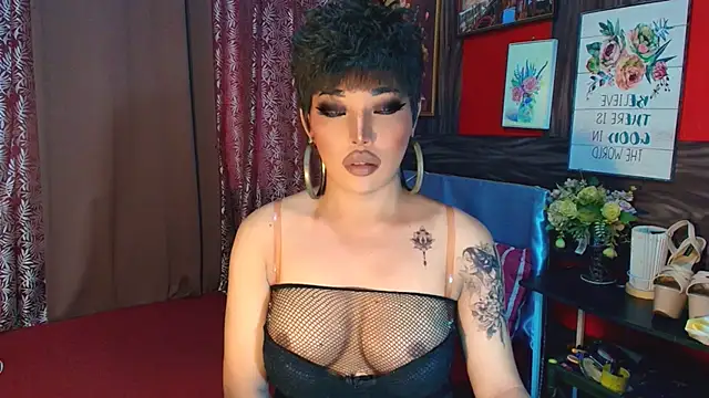 Snapshot of trixxielicious chatting on 17, 10, 2025 trixxielicious online show from 17, 10, 2025