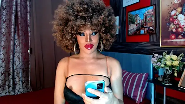 Snapshot of trixxielicious chatting on 7, 3, 2025 trixxielicious online show from 7, 3, 2025