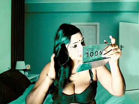Snapshot of apishkagalmon chatting on 28, 4, 2026 apishkagalmon online show from 28, 4, 2026