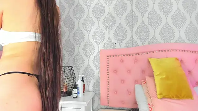 Snapshot of Princsgirl_ chatting on 10, 7, 2026 Princsgirl online show from 10, 7, 2026