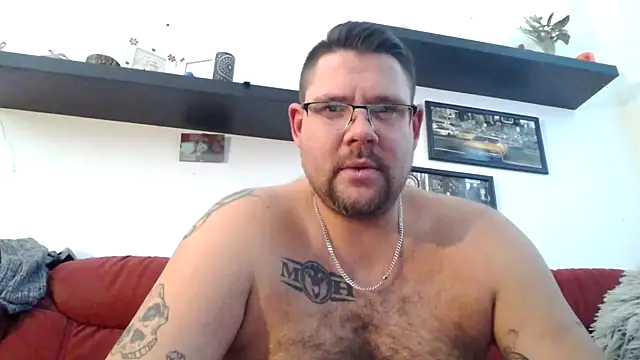 sexykevin17cm online show from 4, 2, 2026