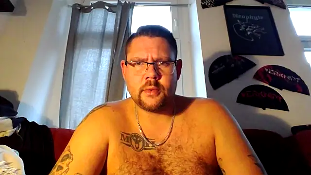 sexykevin17cm online show from 18, 11, 2025