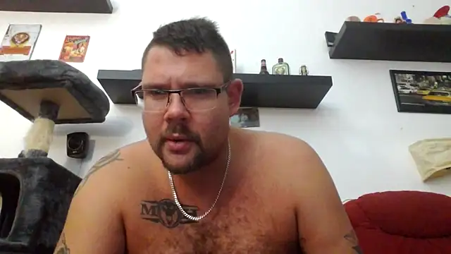 sexykevin17cm online show from 14, 10, 2025