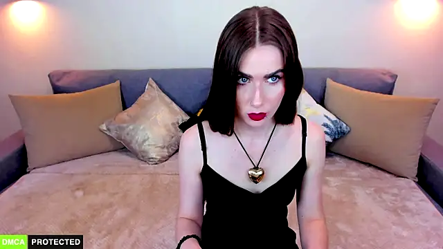 Snapshot of TheWoman__ chatting on 12, 3, 2025 TheWoman online show from 12, 3, 2025