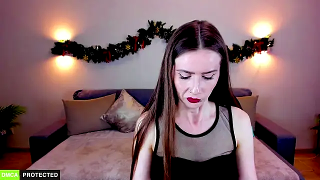 TheWoman   online show from 22, 12, 2025