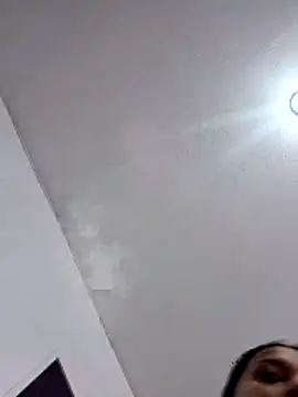 Shantal Lovee online show from 22, 4, 2026