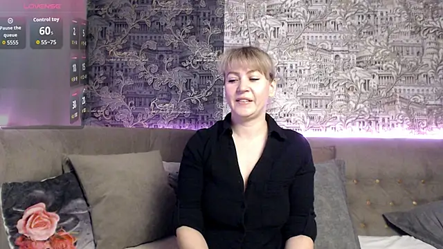 mandy foxxx online show from 22, 10, 2025