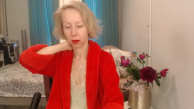 LuxuryNika online show from 31, 5, 2026