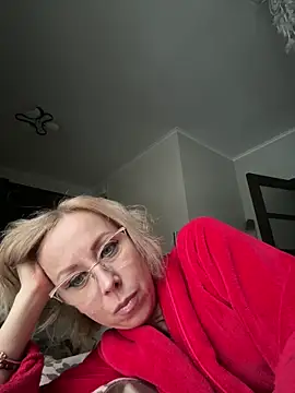 LuxuryNika online show from 11, 2, 2026