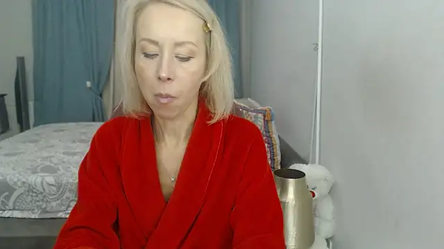 LuxuryNika online show from 17, 11, 2025