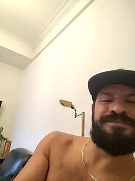 Snapshot of juanci_to chatting on 19, 10, 2025 juanci to online show from 19, 10, 2025