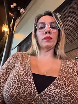 Gatitacarlita online show from 16, 5, 2026
