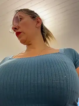 Gatitacarlita online show from 7, 5, 2026