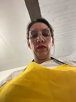 Gatitacarlita online show from 4, 6, 2026