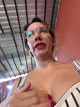 Gatitacarlita online show from 12, 3, 2026