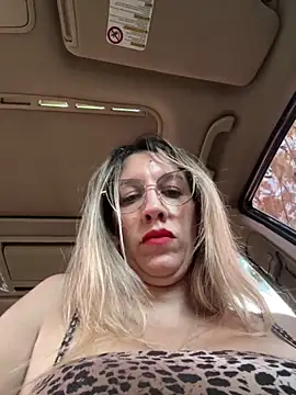 Gatitacarlita online show from 3, 4, 2026