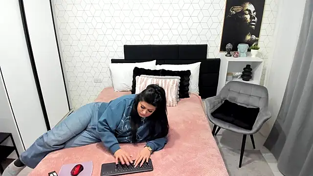 Snapshot of Heidix chatting on 3, 3, 2025 Heidix online show from 3, 3, 2025