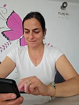 IsabelleCraft online show from 25, 11, 2025