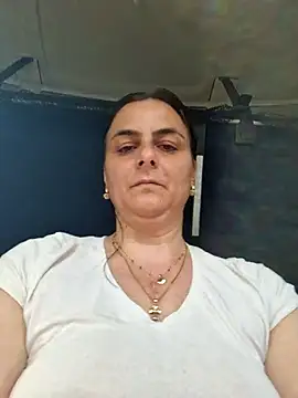 Snapshot of IsabelleCraft chatting on 6, 5, 2026 IsabelleCraft online show from 6, 5, 2026