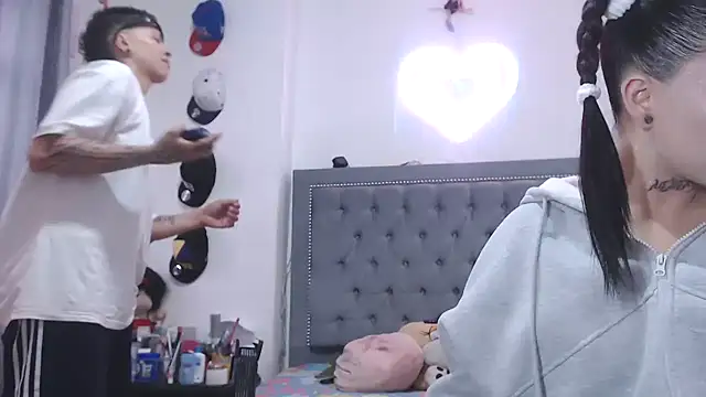 dulce maria x online show from 4, 2, 2026