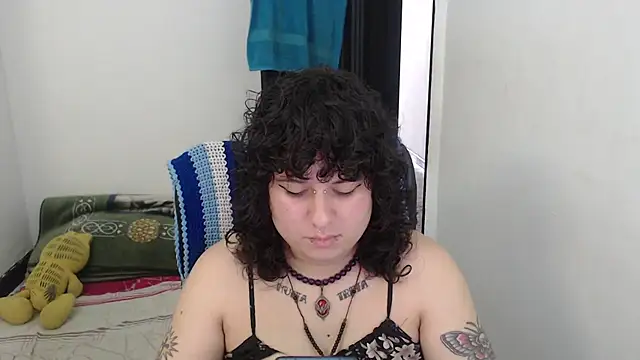 Smoke trip Alicia online show from 15, 2, 2026