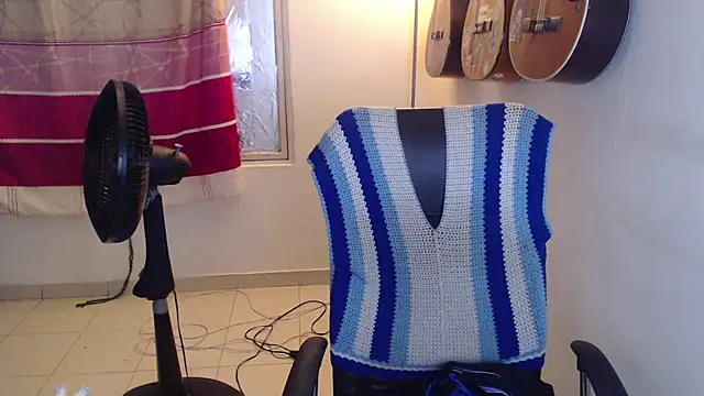 Smoke trip Alicia online show from 21, 12, 2025