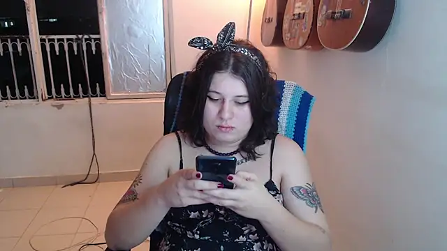 Smoke trip Alicia online show from 31, 10, 2025