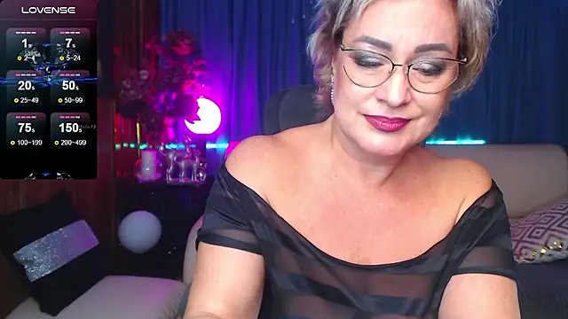 Snapshot of Ellen_Ripley chatting on 6, 12, 2024 Ellen Ripley online show from 6, 12, 2024