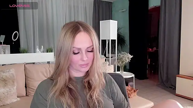 Libby Nora online show from 28, 1, 2025