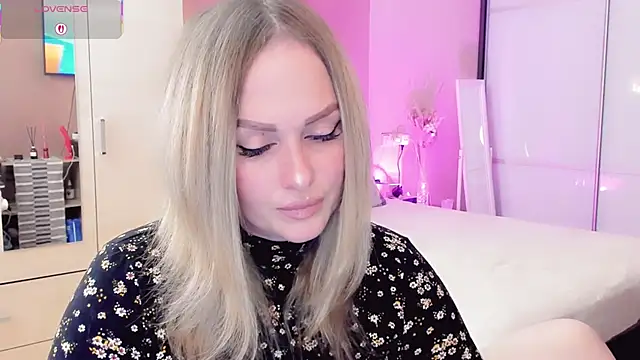 Libby Nora online show from 27, 4, 2026