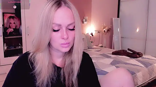 Libby Nora online show from 6, 10, 2025