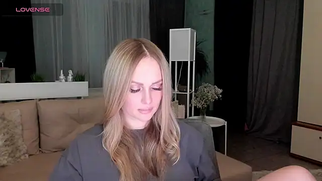Libby Nora online show from 8, 2, 2025