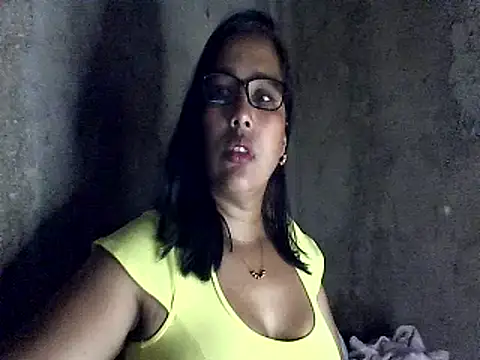 Damita999 online show from 4, 2, 2025