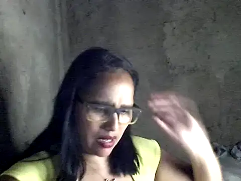 Damita999 online show from 4, 2, 2025