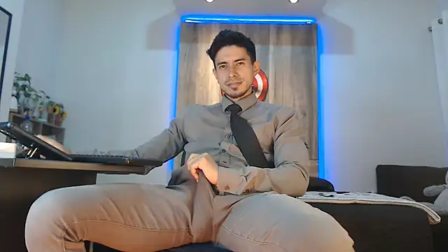 Andrew 4  online show from 11, 11, 2025