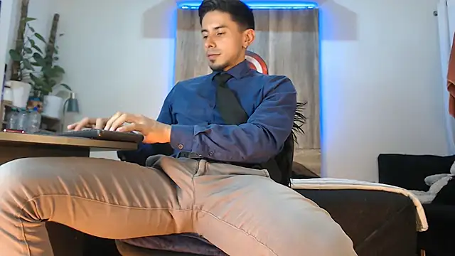 Andrew 4  online show from 26, 4, 2026