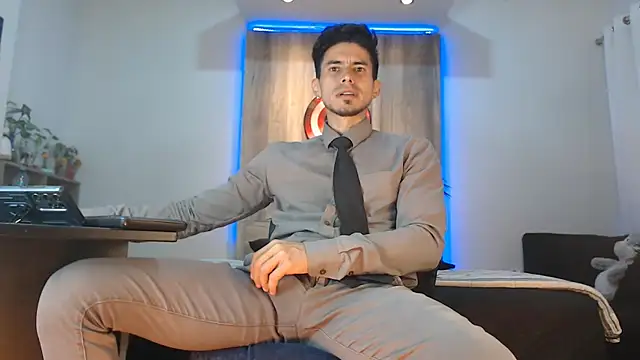 Andrew 4  online show from 13, 11, 2025