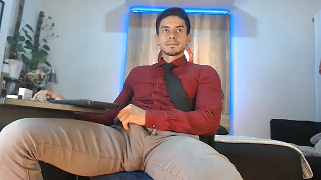 Andrew 4  online show from 9, 4, 2026