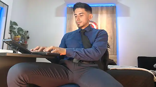 Andrew 4  online show from 11, 1, 2026