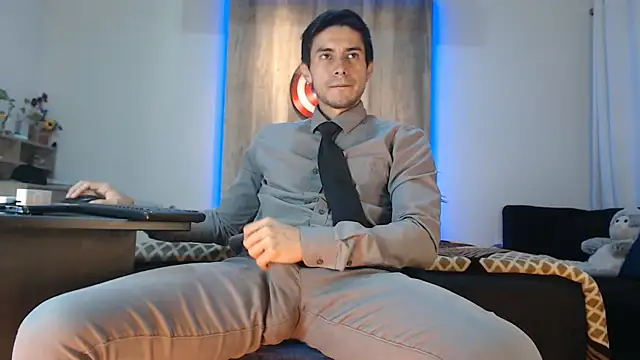 Andrew 4  online show from 28, 9, 2025