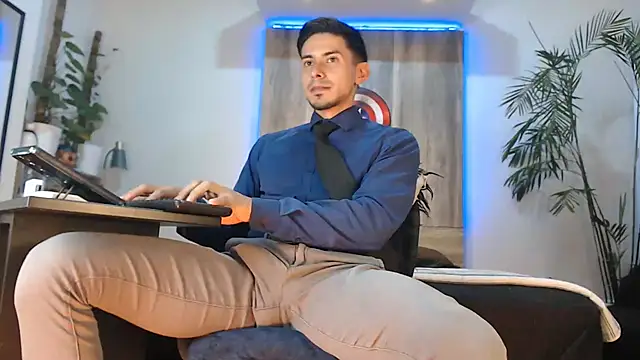 Andrew 4  online show from 27, 5, 2026