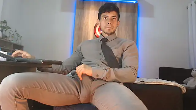 Andrew 4  online show from 25, 10, 2025