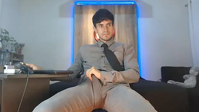 Andrew 4  online show from 25, 11, 2025