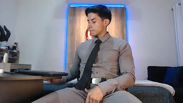 Andrew 4  online show from 22, 3, 2025