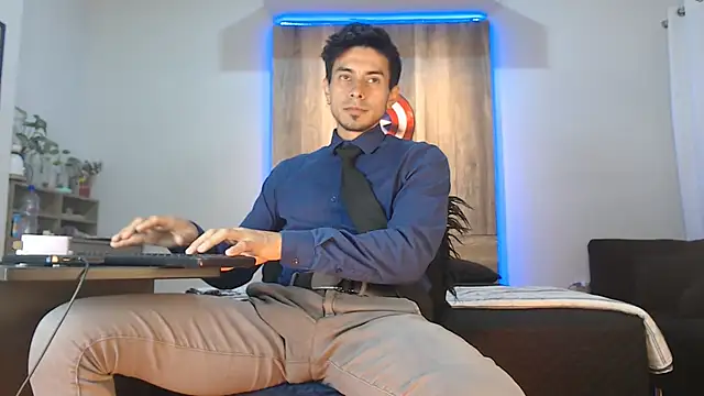 Andrew 4  online show from 29, 11, 2025