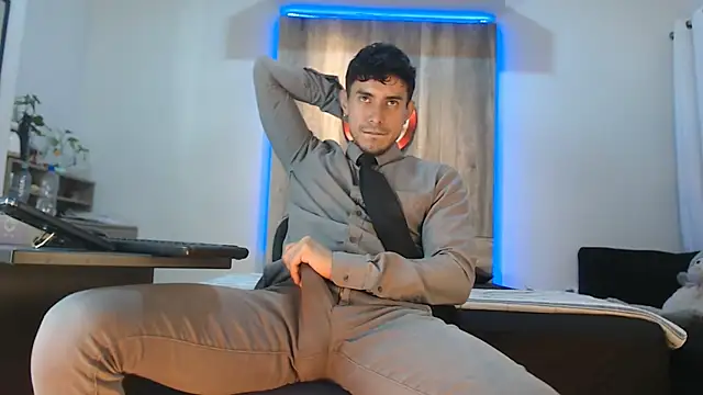 Andrew 4  online show from 12, 10, 2025